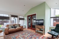 17 Arbuthnott Loan, Broughty Ferry DD5 3TN