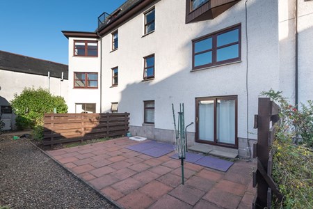 Flat 5 Brochtie Court, 52 Fort Street, Broughty Ferry DD5 2AB