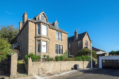 2 Roxburgh Terrace, Dundee DD2 1NZ