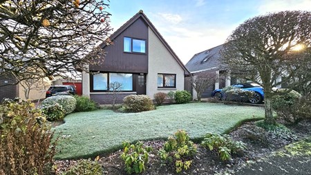 33 Inchkeith Avenue, Broughty Ferry DD5 2LS