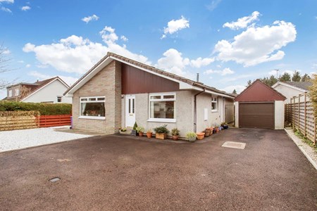 26 Broomwell Gardens, Monikie By Broughty Ferry DD5 3QP
