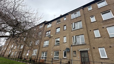 2/1, 11 Colinton Place, Dundee DD2 2BX
