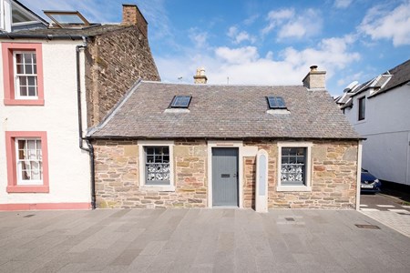 Barometer Cottage, 115 Fisher Street, Broughty Ferry DD5 2BR