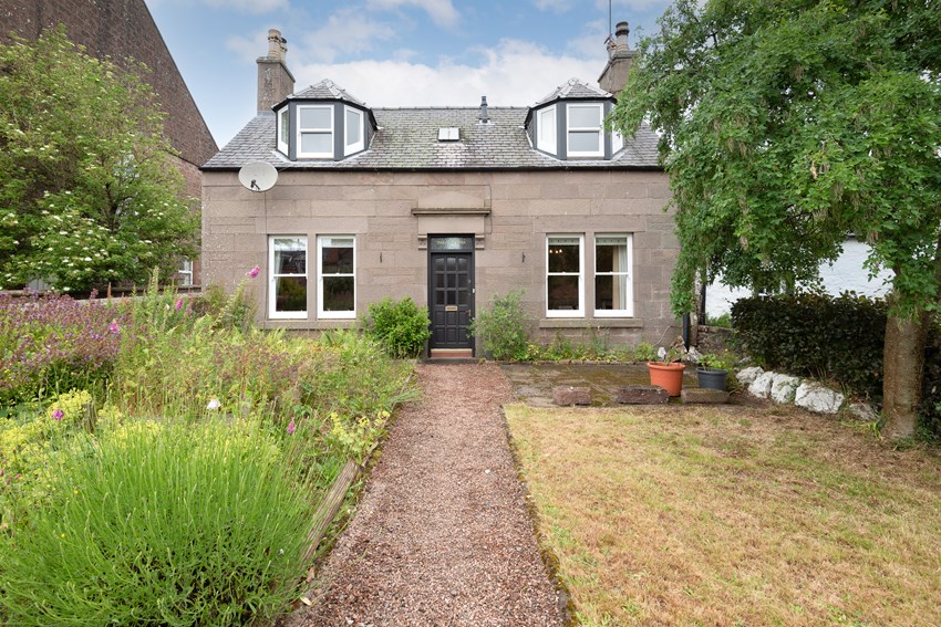 9 Glamis Road Kirriemuir