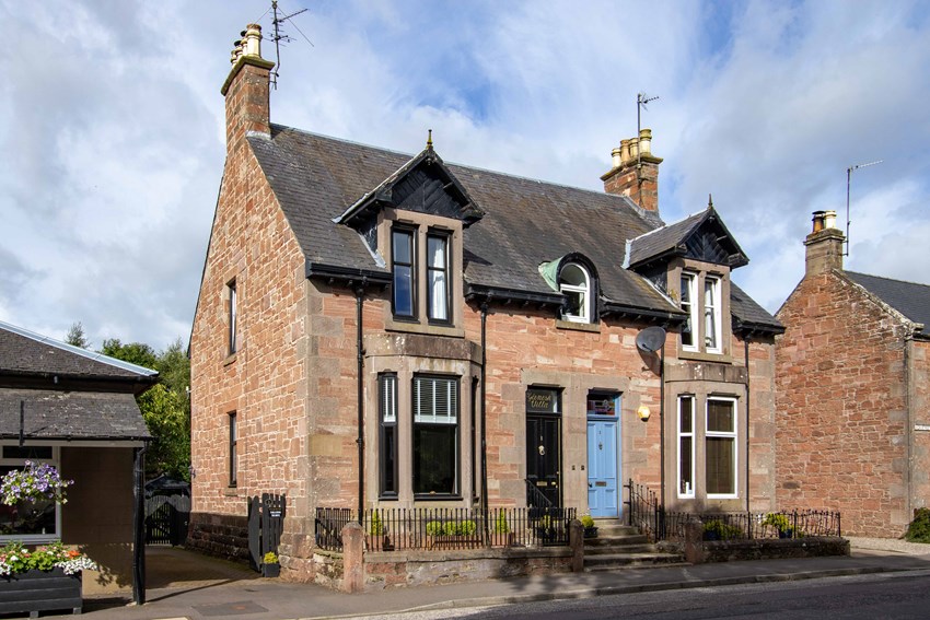 Glenesk Villa 1 High Street Edzell