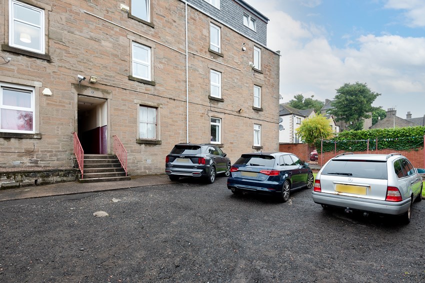 Flat 4 21 Forebank Road Dundee