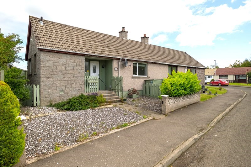 13 Quarry Road Muirhead