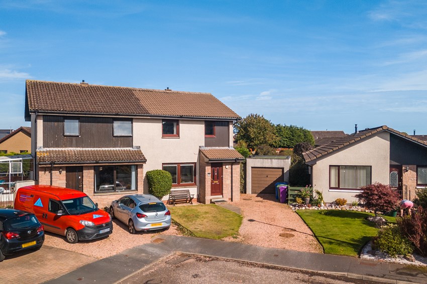 19 Craigmill Gardens Carnoustie