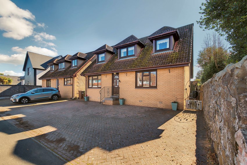 3 Golf Crescent Tayport