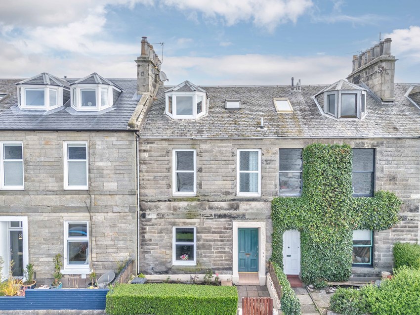 9 James Place Broughty Ferry