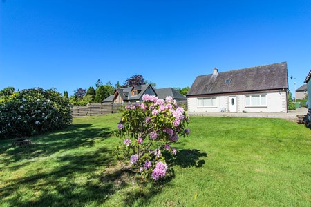 Heatherlea, Inveriscandye Road, Edzell DD9 7TN