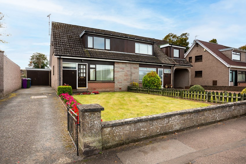 28 Grampian Gardens Arbroath