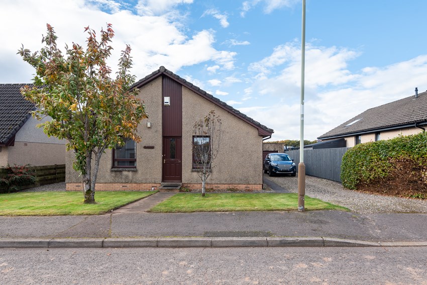 34 Roman Road Westmuir