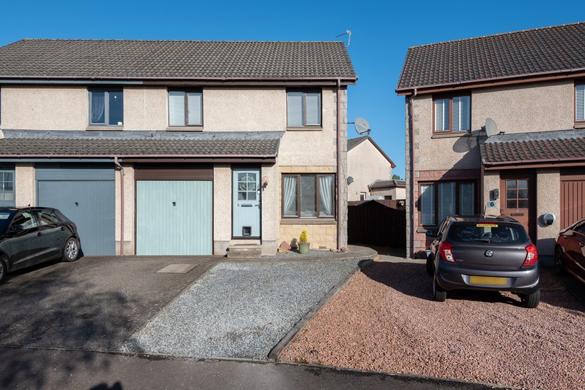 8 Hazelton Way Broughty Ferry