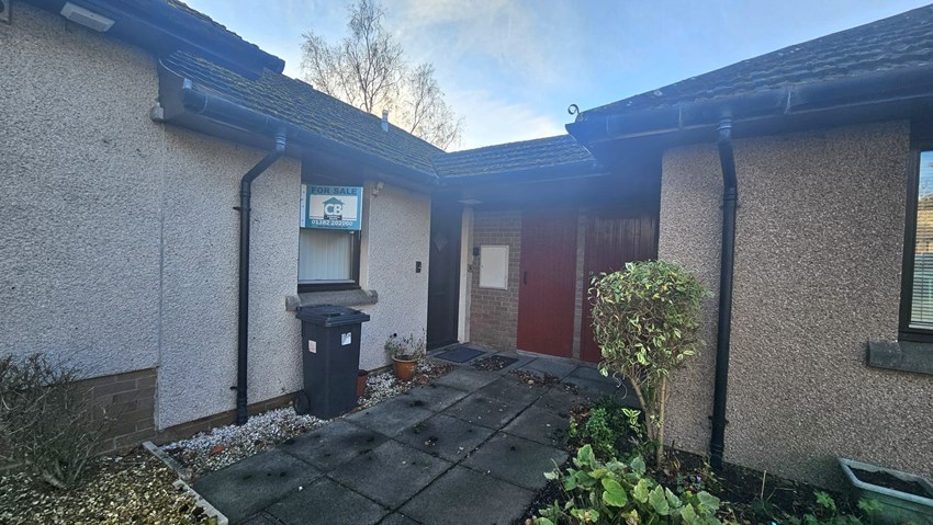 16 Naughton Place Dundee