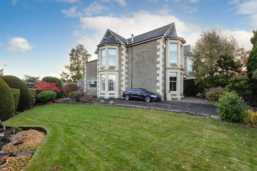 28 Duntrune Terrace Broughty Ferry