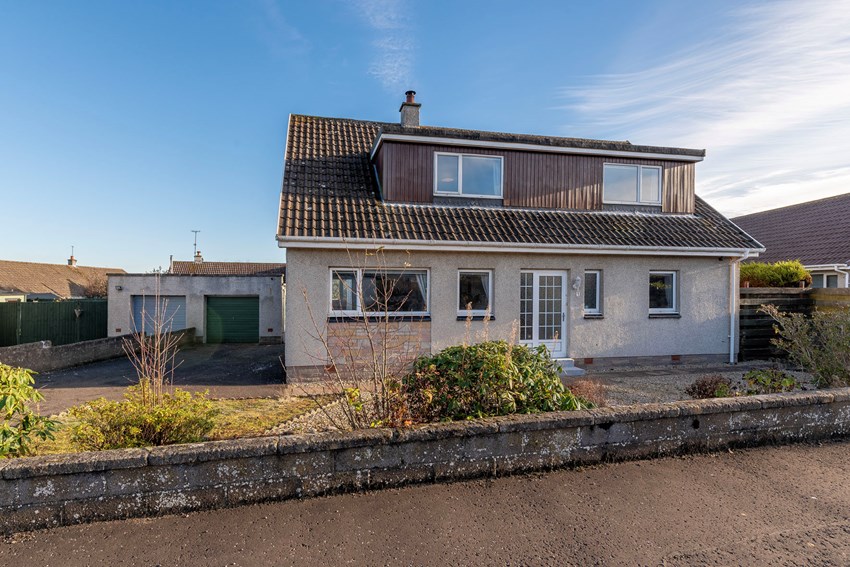 1 Affleck Gardens Broughty Ferry