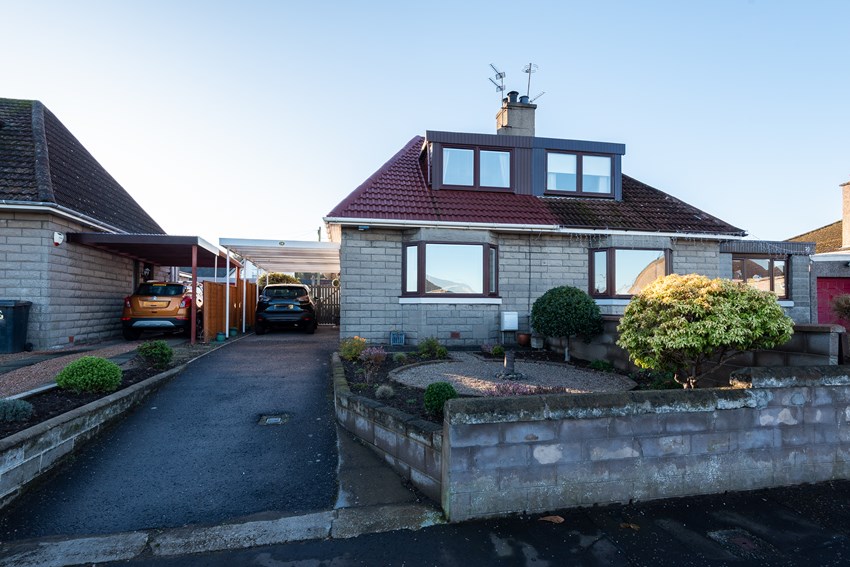 18 Sutherland Place Dundee