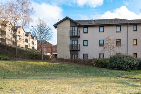 Flat 4, 34 Arbroath Road, Dundee DD4 6EP