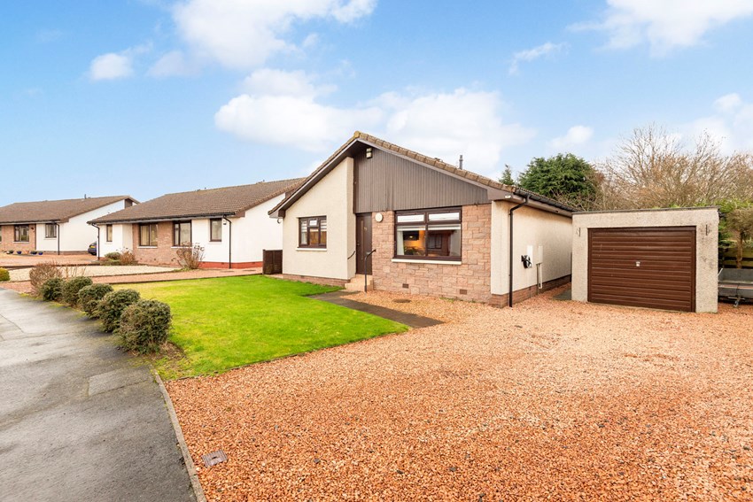 55 Craigmill Gardens Carnoustie