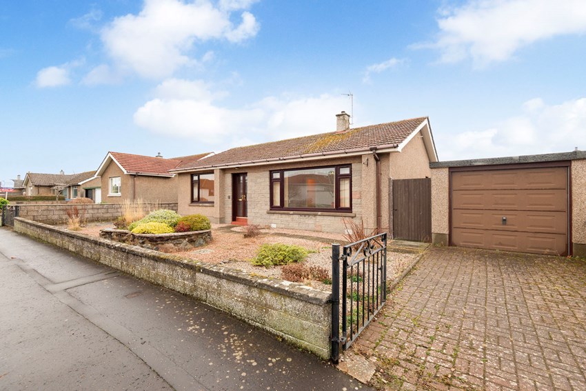 24 Bishoploch Road Arbroath