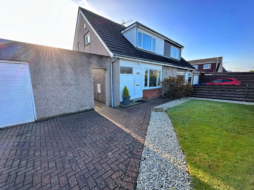 61 Gotterstone Drive Broughty Ferry