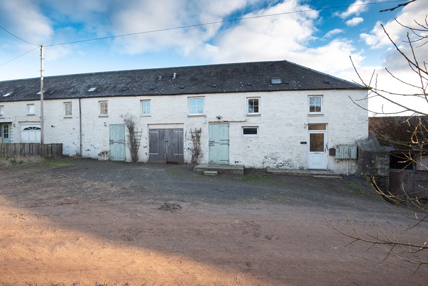 1 The Stables Balnuith, Tealing