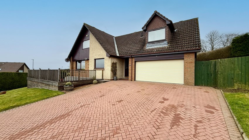 9 Balmashanner Place Forfar