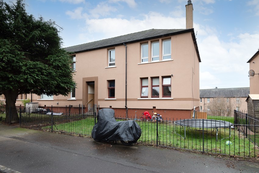 31b Fleming Gardens South Dundee