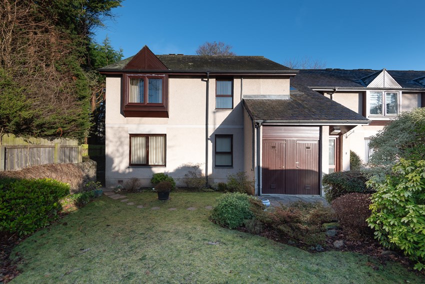 18 Cedar Grove Broughty Ferry