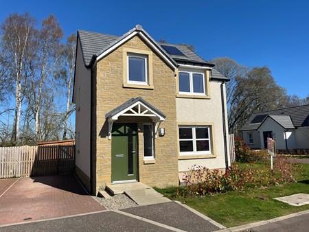 9 Strathmore Gardens, Newtyle PH12 8AF