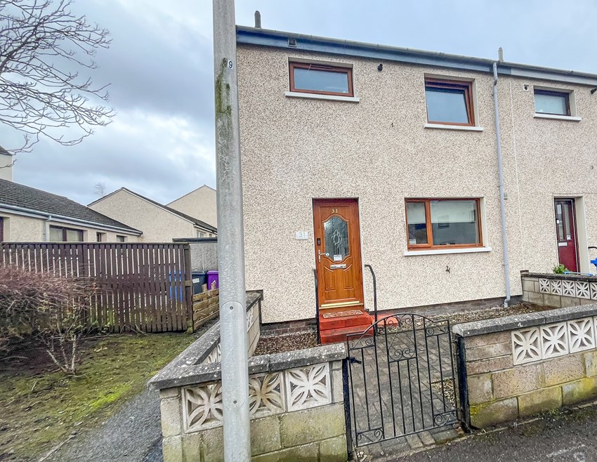 31 Threewells Drive Forfar