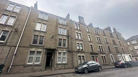 1/0, 5 Balmore Street DD4 6SX