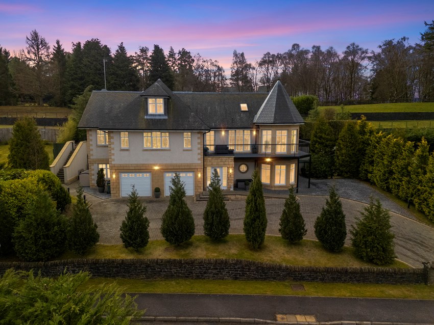 16 Braeside Kirkton of Auchterhouse, Dundee