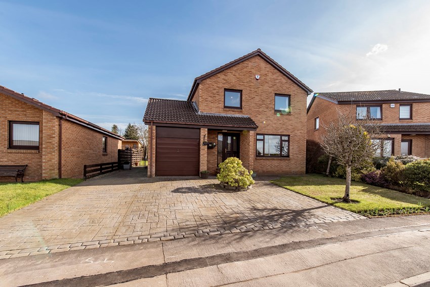 80 Rowan Avenue Northmuir