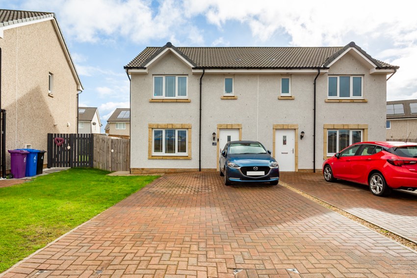 39 Clapham Wynd Arbroath