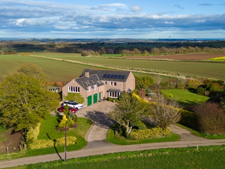 Dumbarrow Cottage, Hillkirk, Letham DD8 2SW
