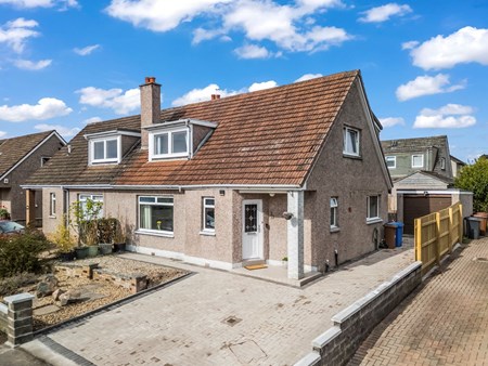 22 Ballinard Road, Broughty Ferry DD5 3LG