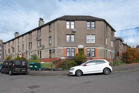 6d Fleming Gardens West, Dundee DD3 7NF