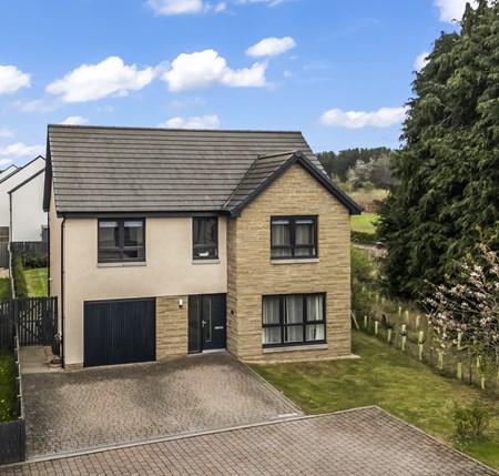 19 Grayhills Lane, Dykes of Gray, Dundee DD2 5FL