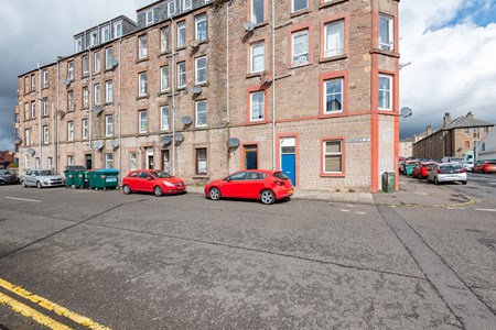 10 Tannadice Street, Dundee DD3 7PQ
