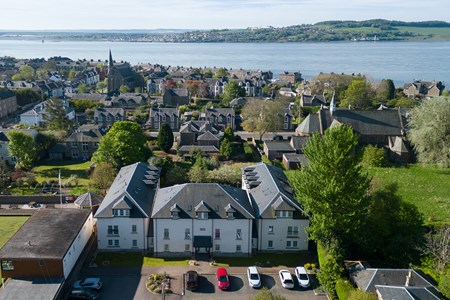 30E Westbay Court, Albert Road, Broughty Ferry DD5 1AZ