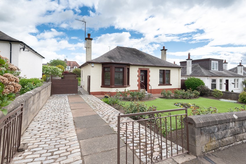 35 Dalgleish Road Dundee