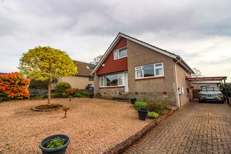 19 Potters Park Crescent, Forfar DD8 1HH