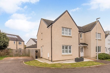 7 Edith McFee Place, Wormit DD6 8BF