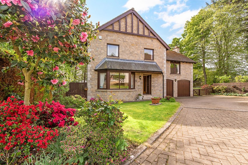 4 Muirnwood Place Monifieth