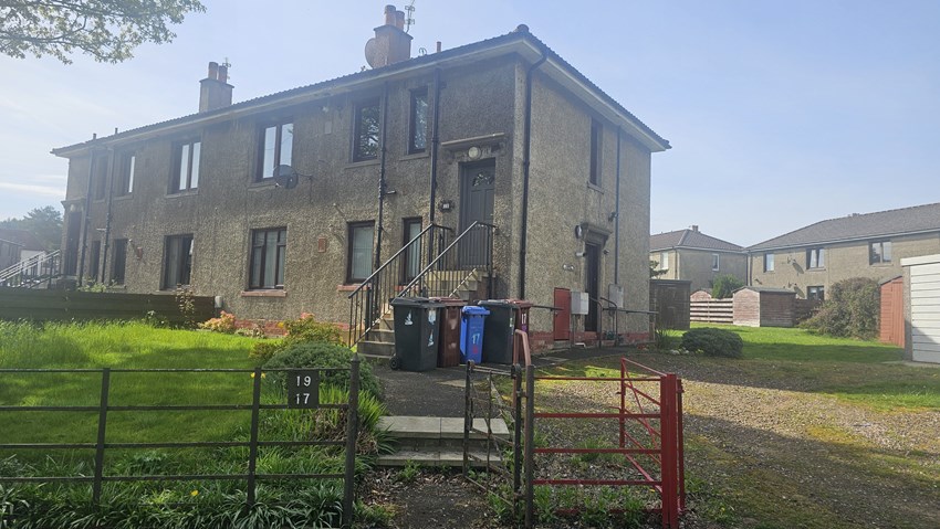 17 Glenogil Avenue Dundee