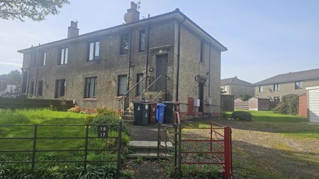 17 Glenogil Avenue, Dundee DD3 8ES