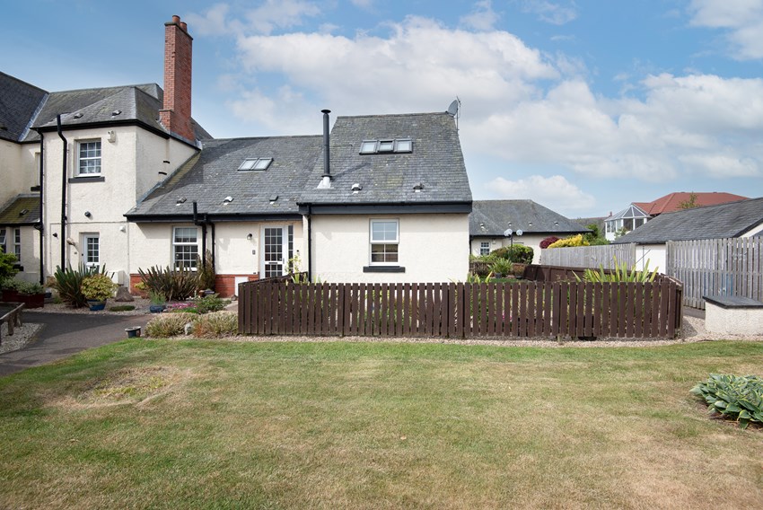 7 Elliot Court Elliot Road Dundee