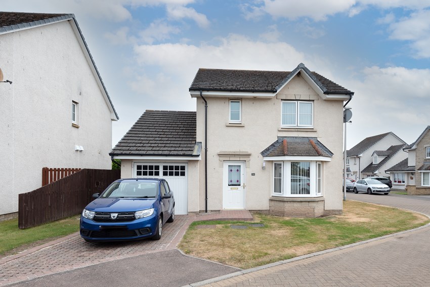 24 Esk Gardens Carnoustie